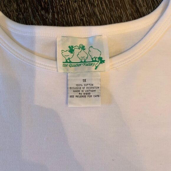 Quacker Factory Kiss My I’m Irish Crystal Embellished White  T-Shirt sz 1X NWOT - Picture 3 of 4